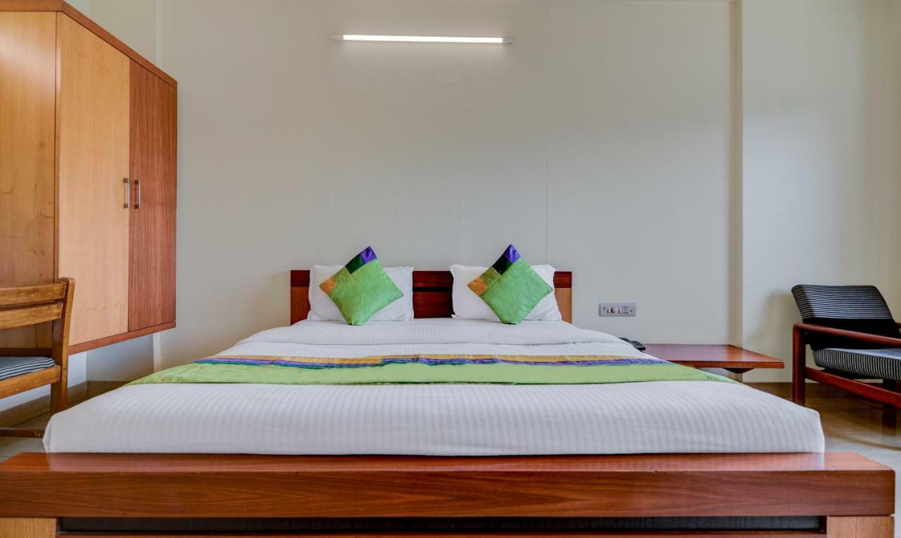 Treebo Trend Surya Nashik Exterior foto